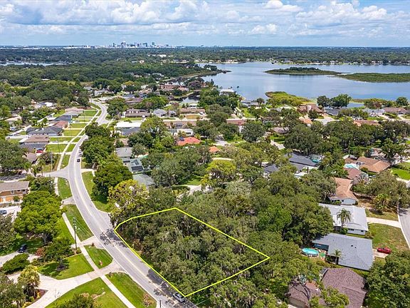 2nd image of GRAN LAC AVENUE LOT 570