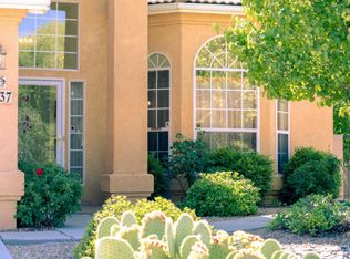 4437 Rancho Centro NW, Albuquerque, NM 87120