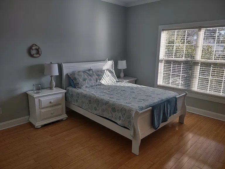 321 Cape Fear Blvd — Photo 5