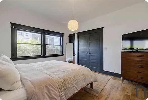 1548 W 48th St — Photo 9
