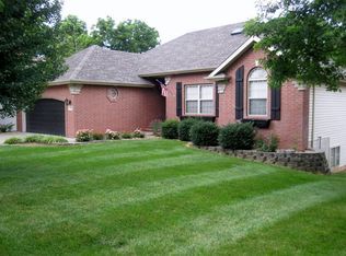 3304 N 12th St, Ozark, MO 65721