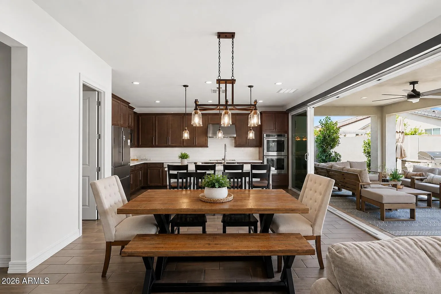 5 bed, 3.5 bath, 2721 sqft, $4,000 — Photo 4