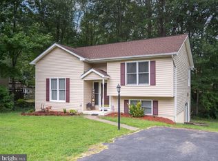 11604 Hampstead Dr, Fredericksburg, VA