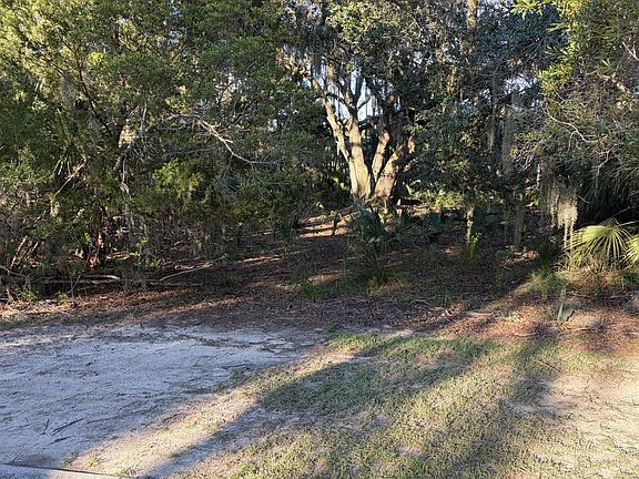4th image of 4 Governor Blake Drive