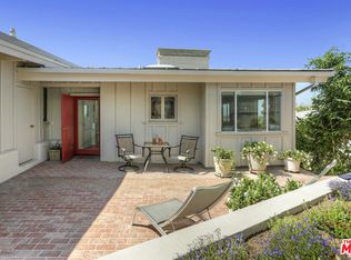 6308 Quebec Dr, Los Angeles, CA 90068