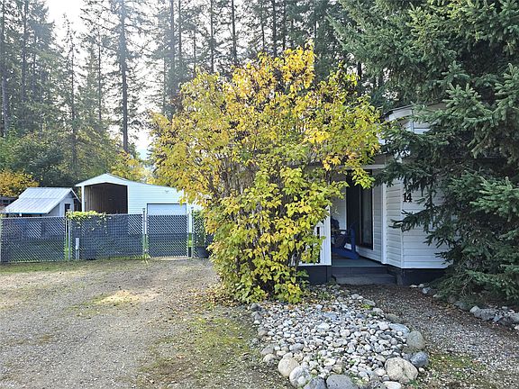 4th image of 361 Ridge Dr #14