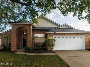 9512 Apple Valley Ln, Jacksonville, FL 32222