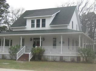759-B Sir Walter Raleigh St, Manteo, NC 27954
