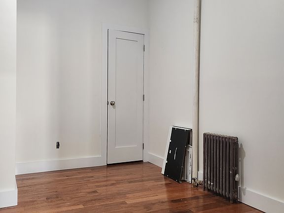 3rd image of 1708 2nd Ave APT 5S