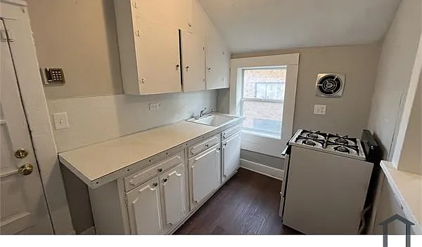 1909 Ottawa Dr — Photo 7