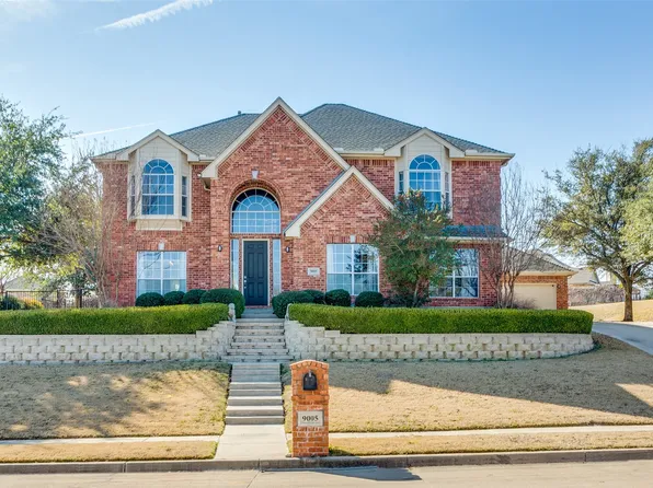 9005 Ranch Bluff Ct, Benbrook, TX 76126