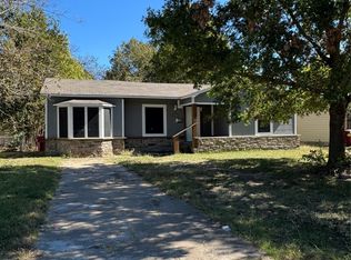 1406 Pecan St, Bonham, TX 75418