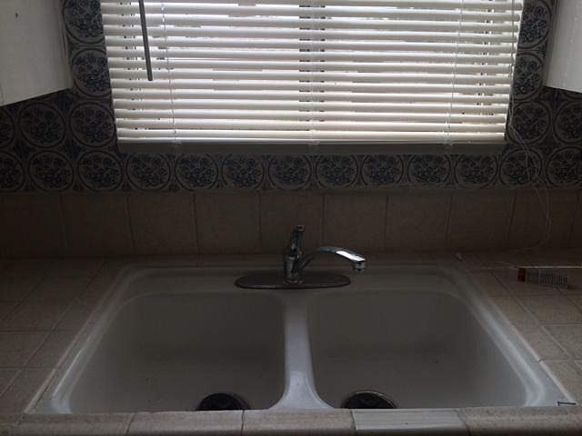 1st image of 14160 Roscoe Blvd APT 5