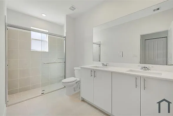 2811 SE 23rd Ter #2811 — Photo 21