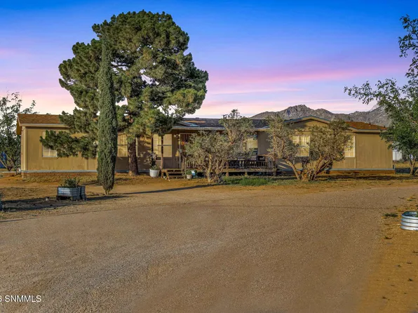 9825 Spur Ln, Las Cruces, NM 88012
