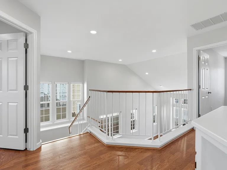 1517 David Ln — Photo 20