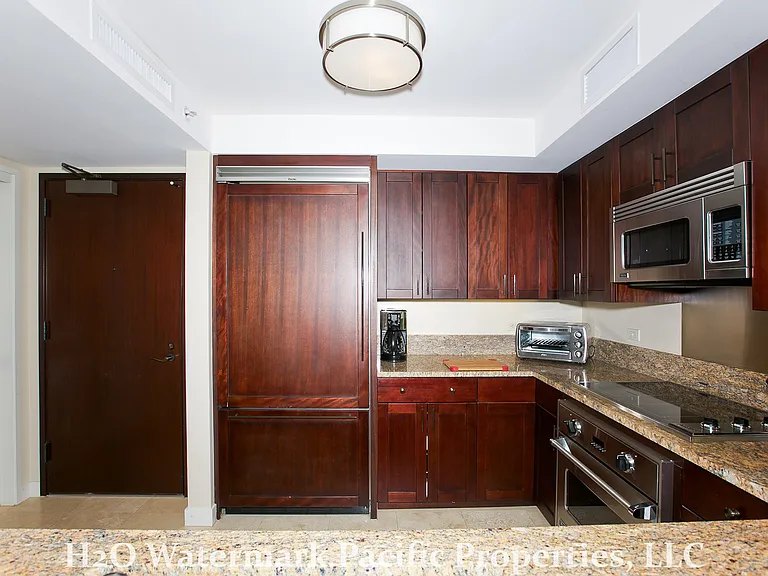 1551 Ala Wai Blvd — Photo 10