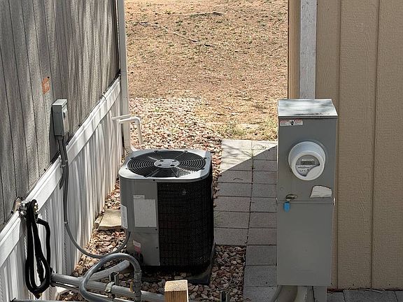 5th image of 4500 19th St Lot 33