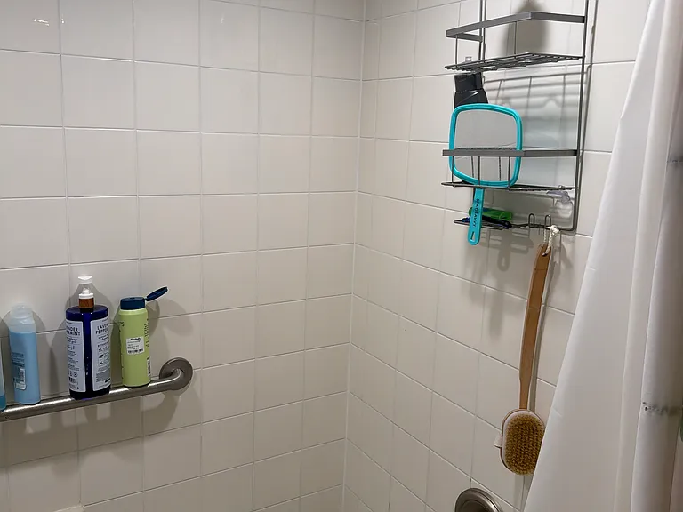 835 S Osprey Ave #312 — Photo 8