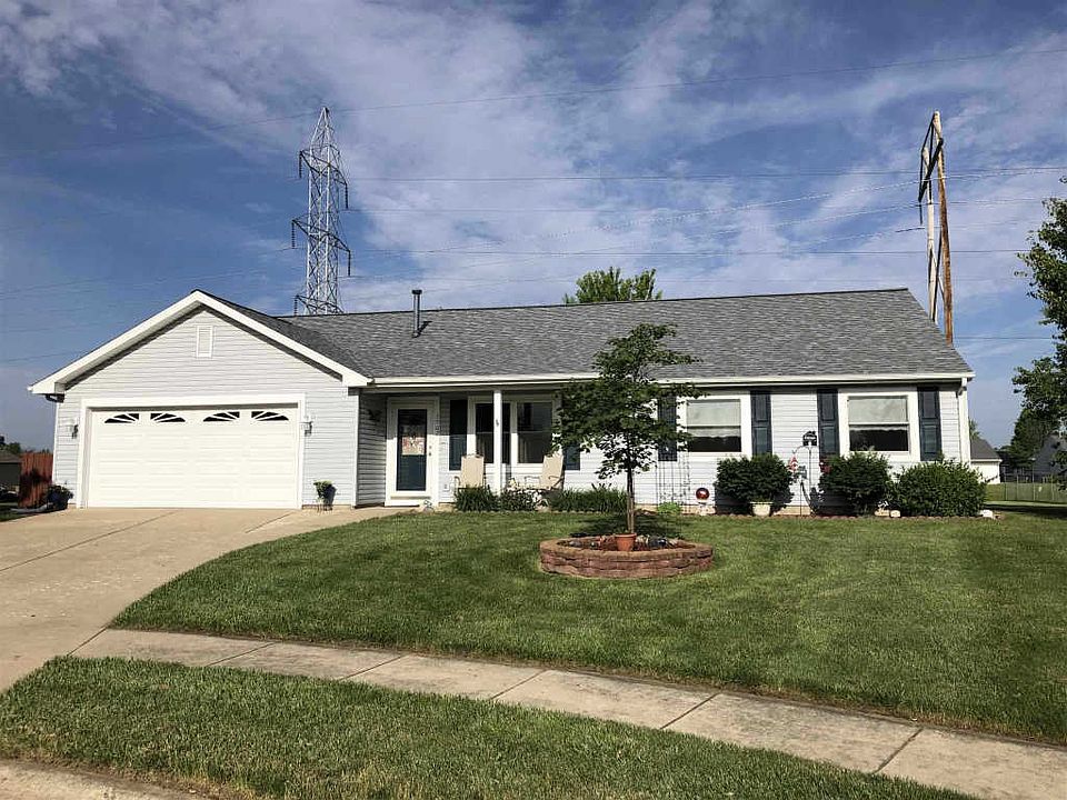 2nd image of 3902 Ginkgo Ct