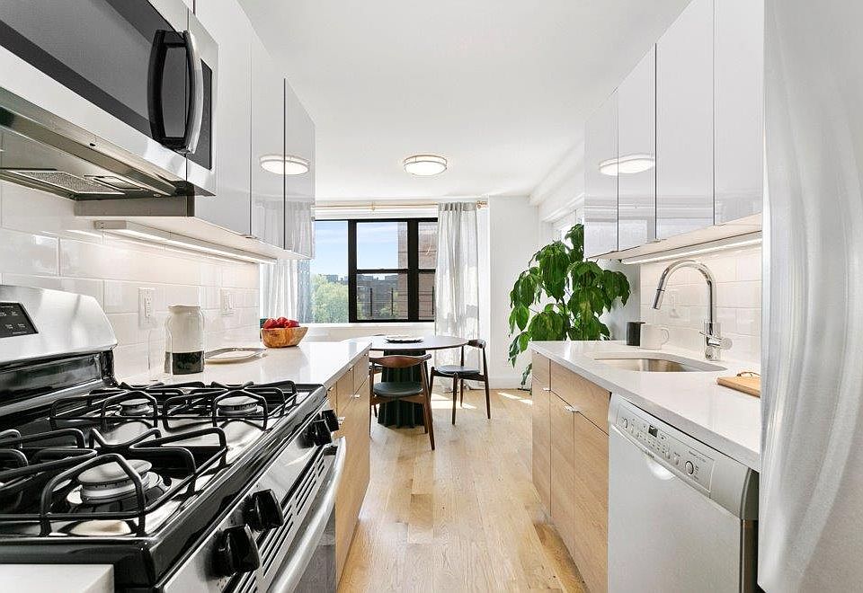1st image of 6260 99th St APT 127