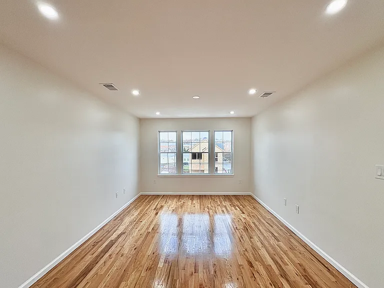 156 Ridgewood Ave #1 — Photo 30