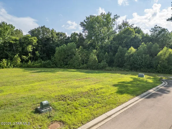 221 Huxley, Starkville, MS 39759