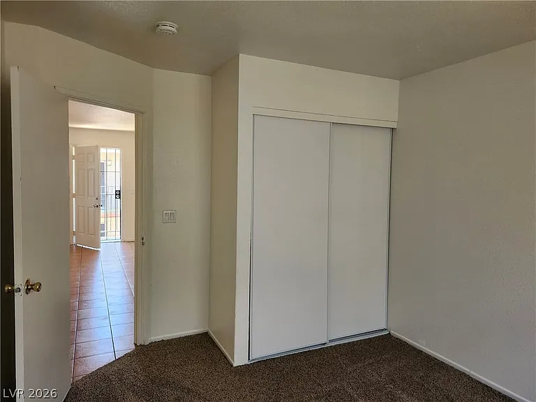 3437 E Cheyenne Ave #D — Photo 7