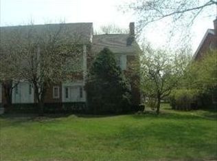 9 N Tower Rd, Oak Brook, IL 60523