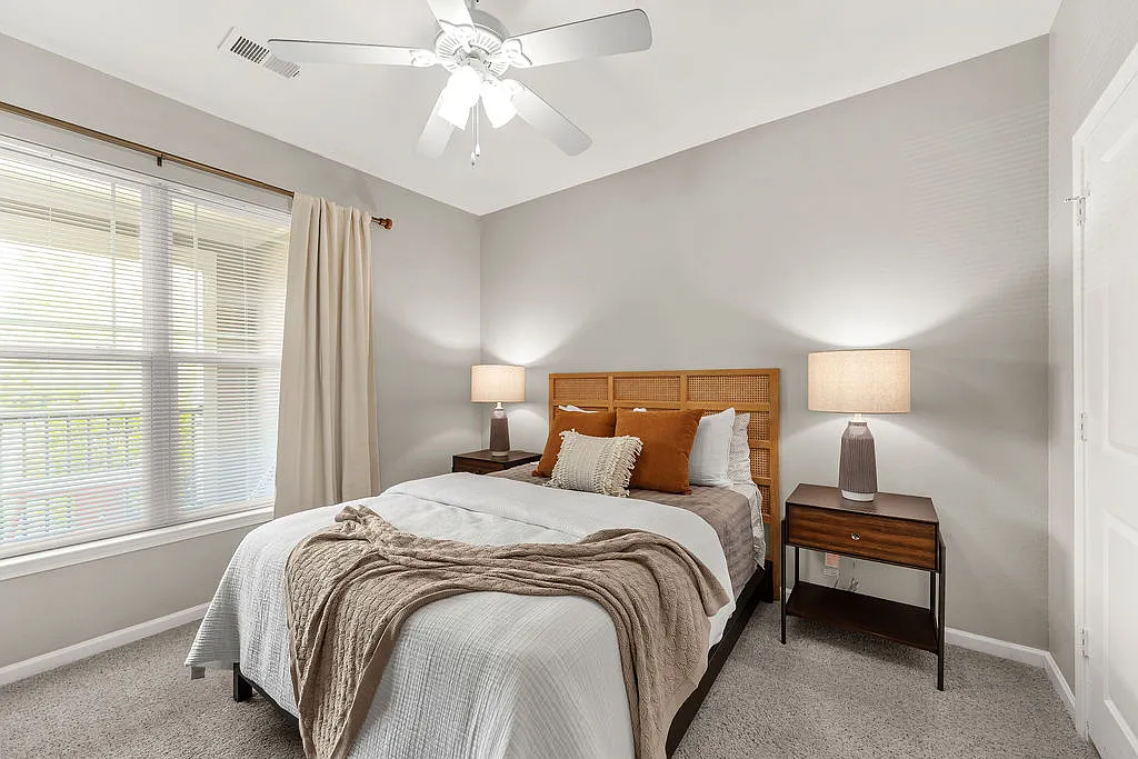Riverstone Apartments — Photo 3