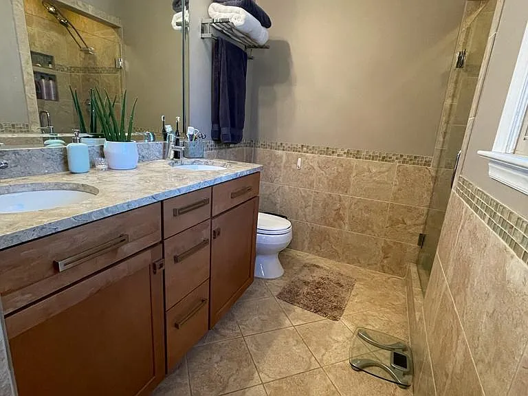 1122 Cheddington Dr — Photo 19