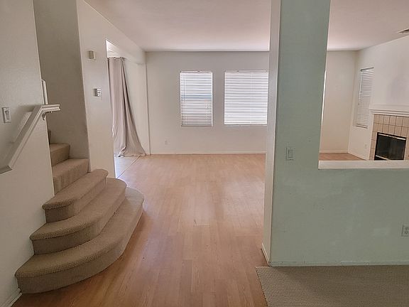 3rd image of 865 Browning Ct