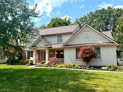 740 Sawmill Dr, Avon Lake, OH, 44012
