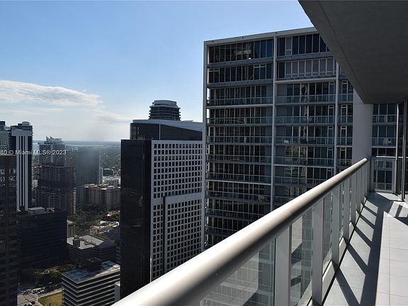 3rd image of 475 Brickell Ave APT 4613