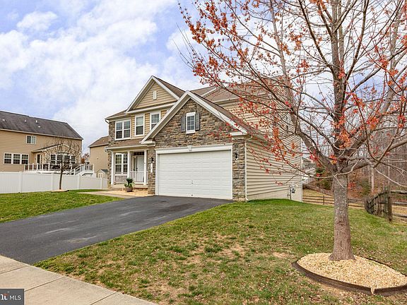 4th image of 5 Orchid Ln