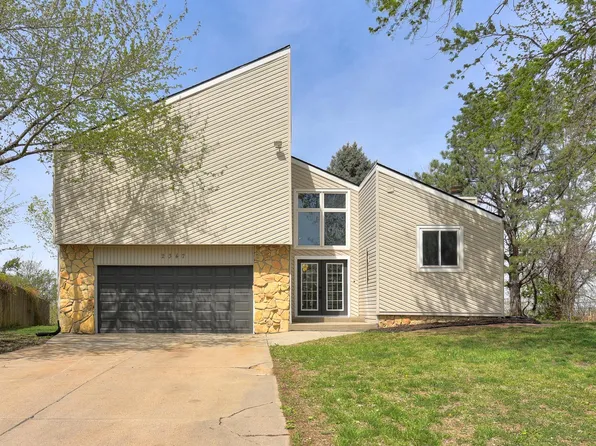 2347 N 113th St, Omaha, NE 68164