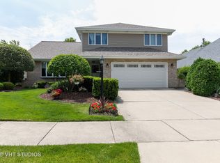 6601 Charleston St, Oak Forest, IL 60452