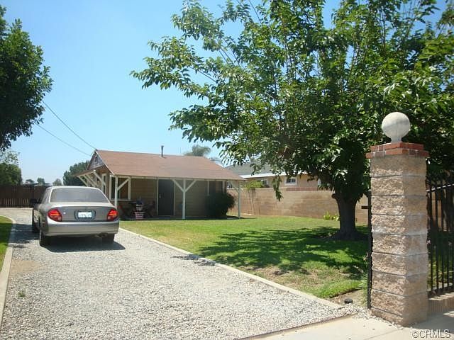 1st image of 4549 Park Ave