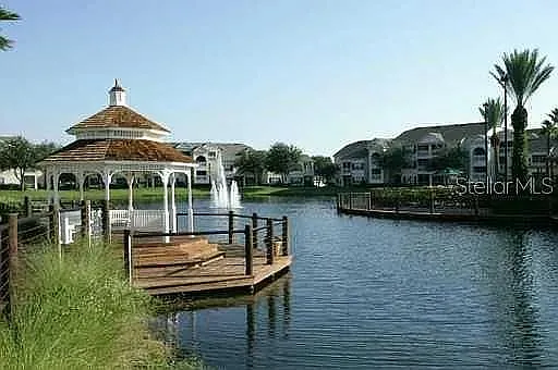 2 bed, 979 sqft, $1,850 — Photo 3