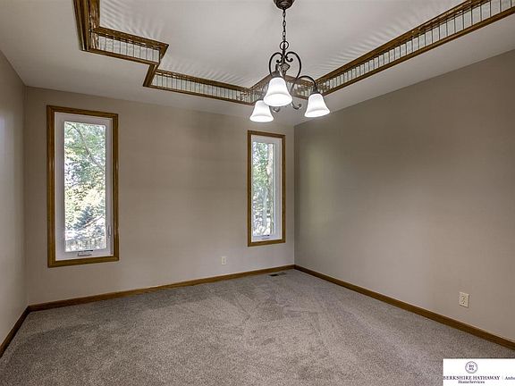 5th image of 4526 S 150th St