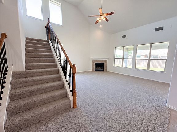 3rd image of 2030 Uvalde Dr