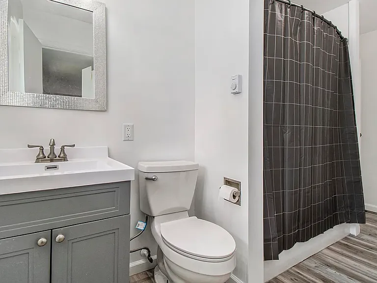 3708 Greenmont Dr — Photo 20