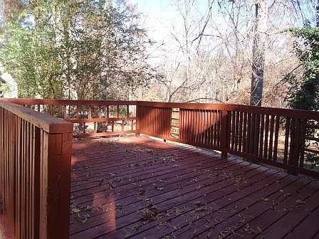 5th image of 2514 Landis Dr