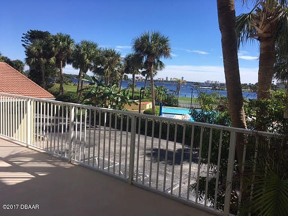 5th image of 522 Marina Point Dr #5220