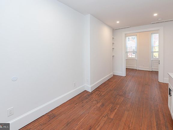 5th image of 1537 S 15th St #1F