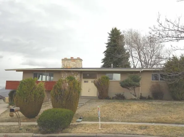 1059 E Arlington Way, Bountiful, UT 84010