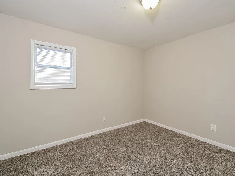 5734 Amalfi Way — Photo 16