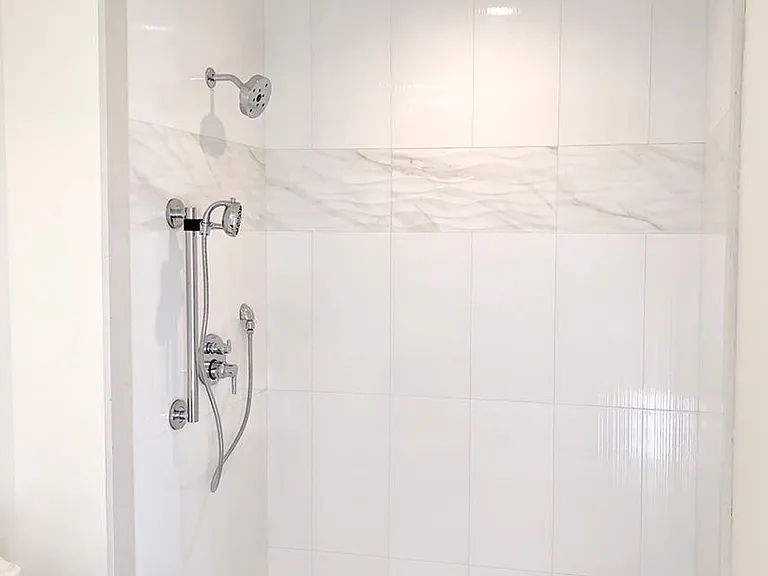 1127 S Spaulding Ave #302 — Photo 11