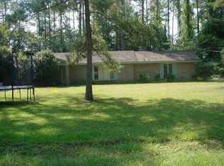 649 Pine Cove St W, Elba, AL 36323