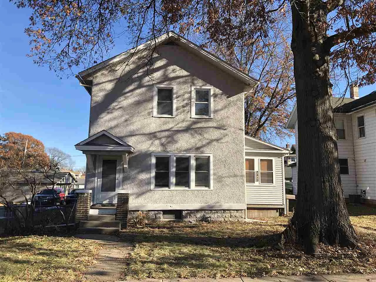 2413 Carey Ave photo 1